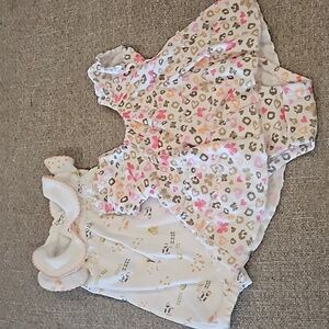 Baby clothes